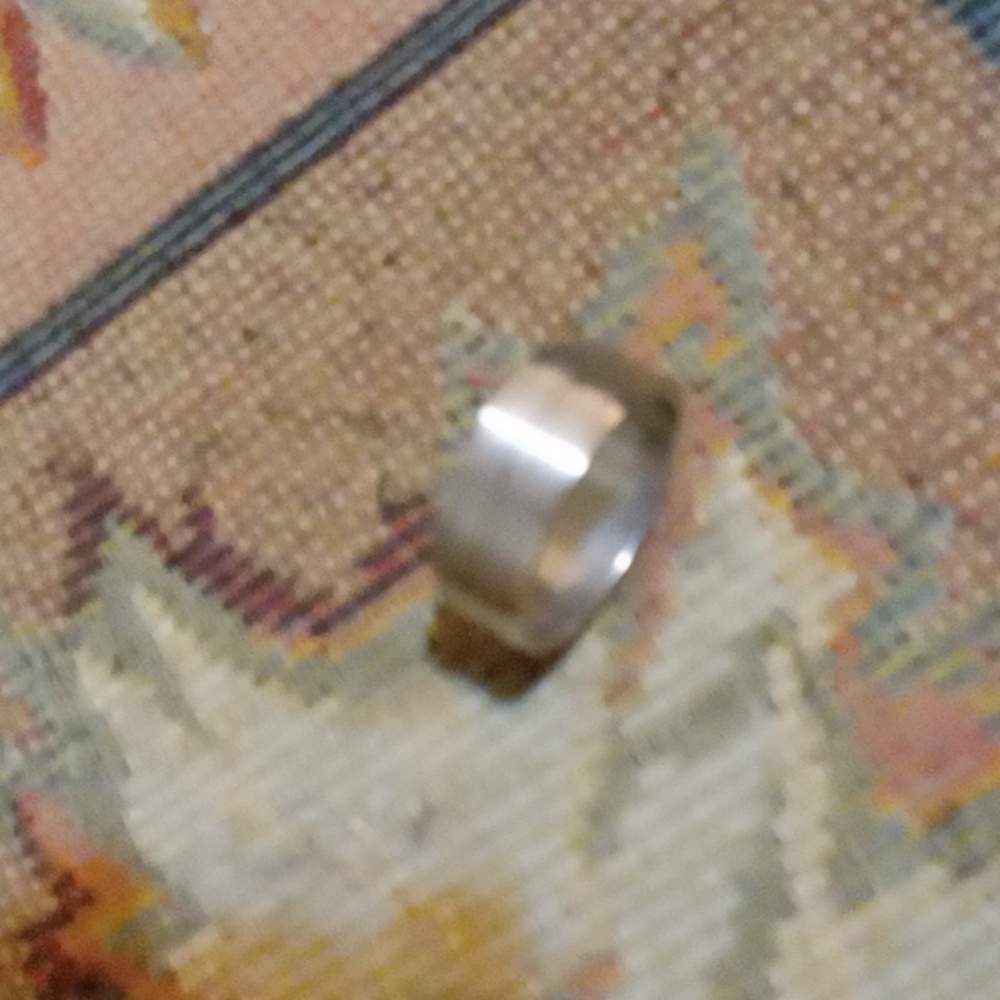 Unisex ring - Picture 2 of 2